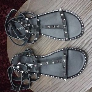 Gorgeous rocking studded sandals!